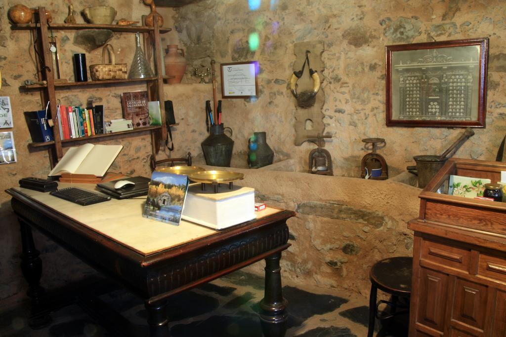 La Boticaria Casa Rural Apartamento Descargamaría Kültér fotó