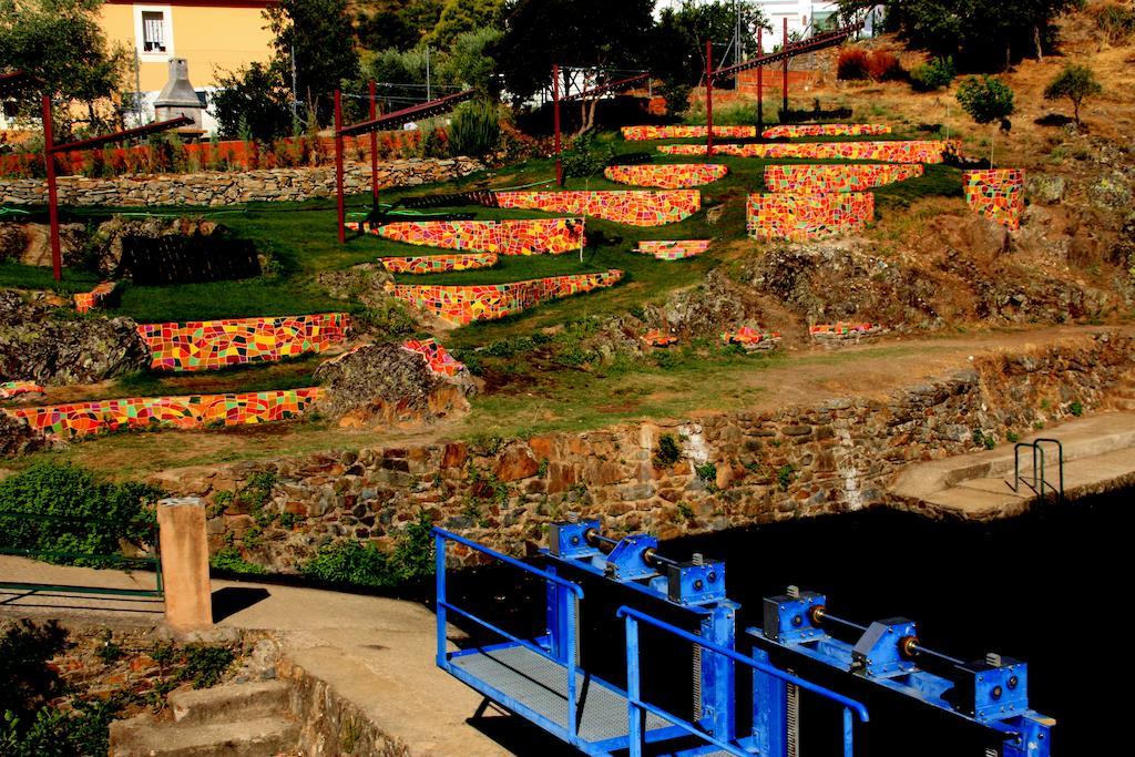 La Boticaria Casa Rural Apartamento Descargamaría Kültér fotó