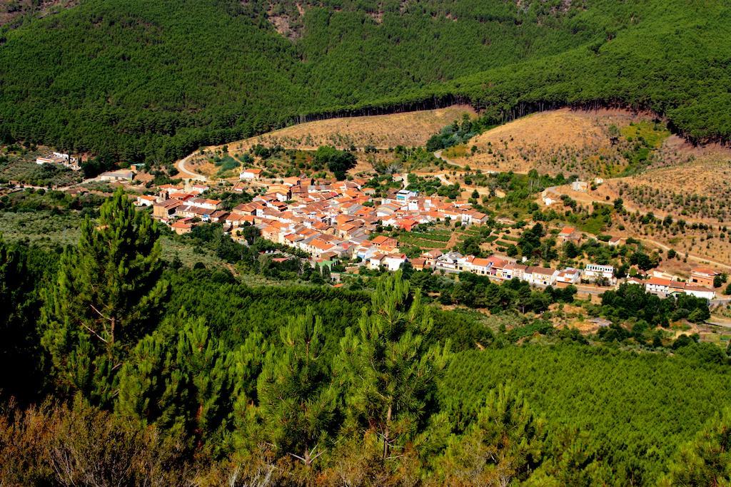 La Boticaria Casa Rural Apartamento Descargamaría Kültér fotó