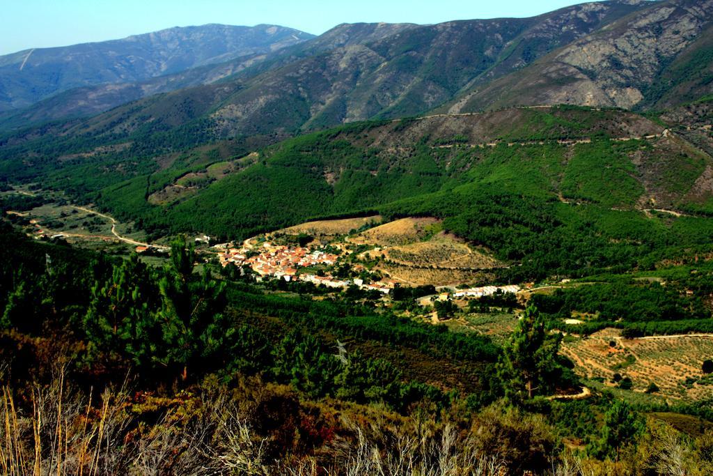 La Boticaria Casa Rural Apartamento Descargamaría Kültér fotó