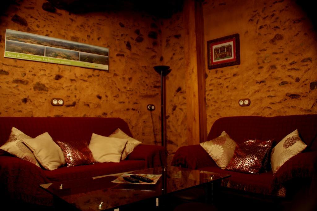 La Boticaria Casa Rural Apartamento Descargamaría Kültér fotó